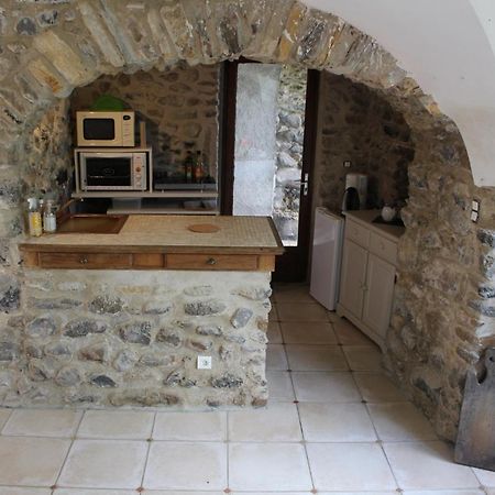 Bed and Breakfast L'Attrape Reve Saint-Vincent-de-Barres Exteriér fotografie